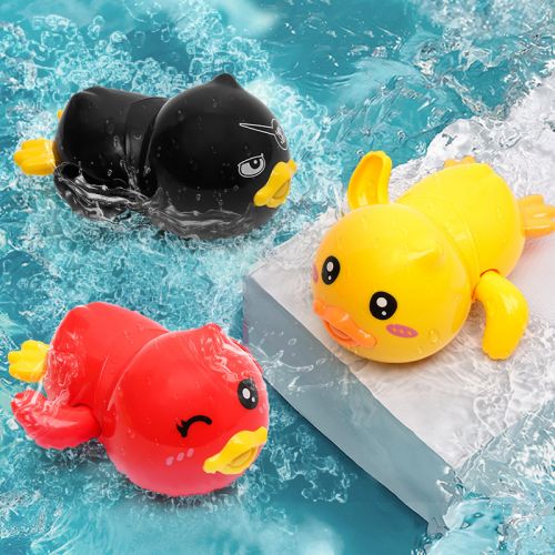Заводные плавательные детские игрушки